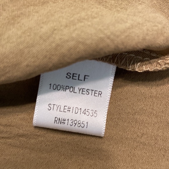 Pink Nickel Ruffled Dress with Bishop Long Sleeves size M brand new length 36” - Picture 7 of 8